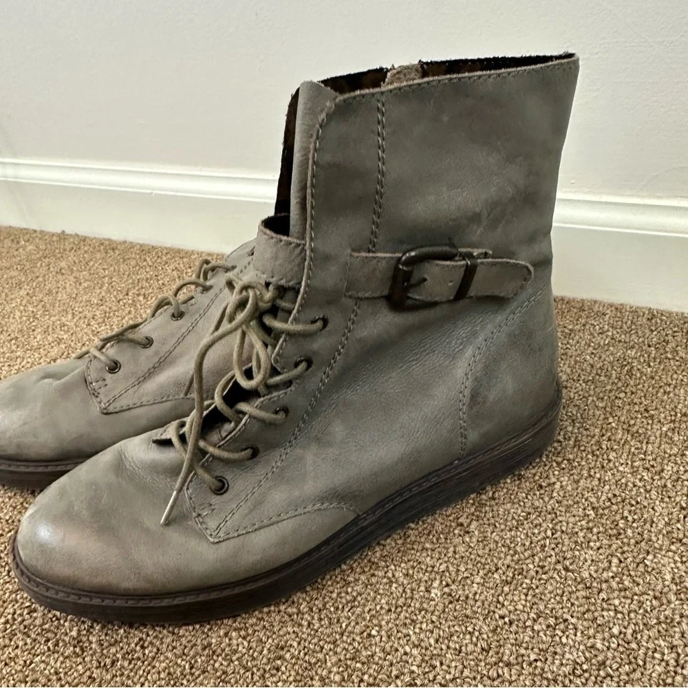 OBTB Gray Lace-Up Ankle Combat Boots Size 9 Women's